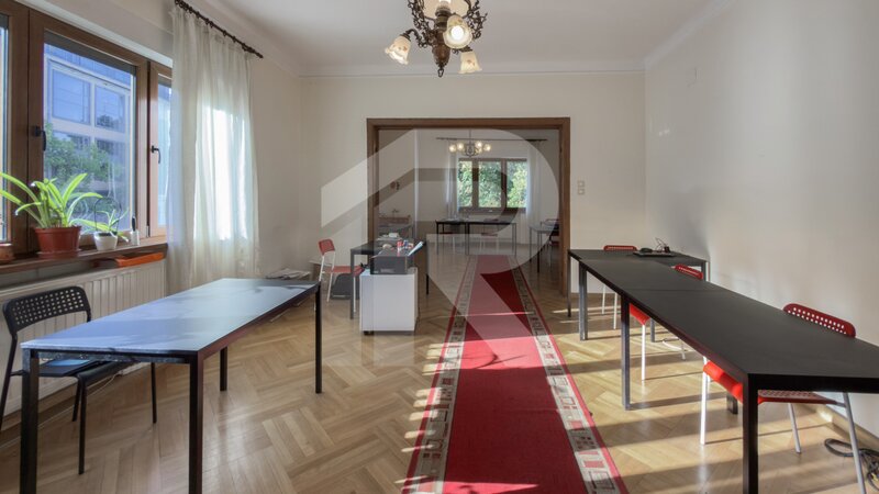 Piata Romana, spatiu de birouri, 180 mp