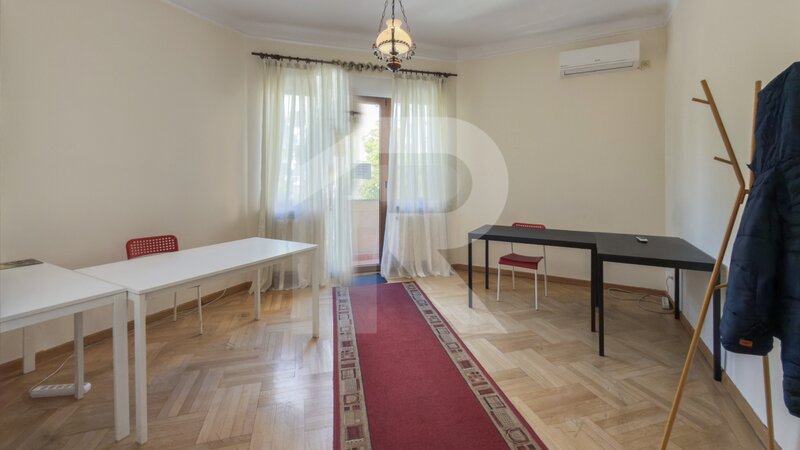 Piata Romana, spatiu de birouri, 180 mp
