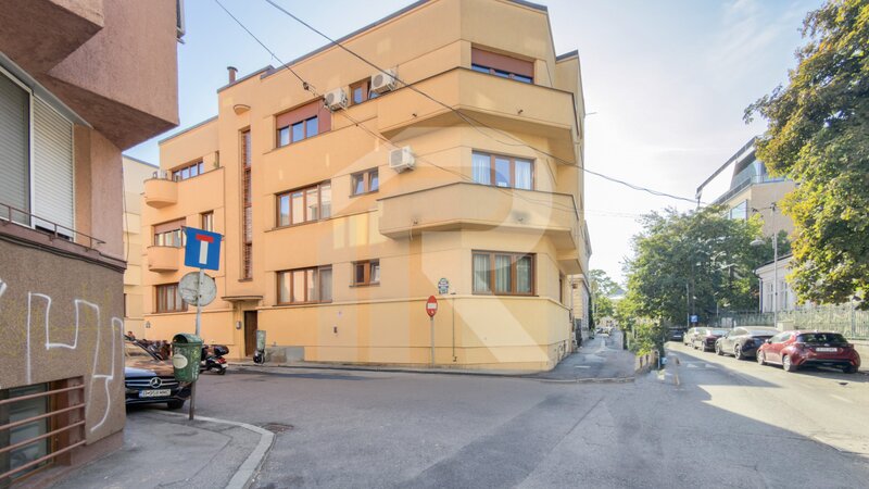 Piata Romana, spatiu de birouri, 180 mp